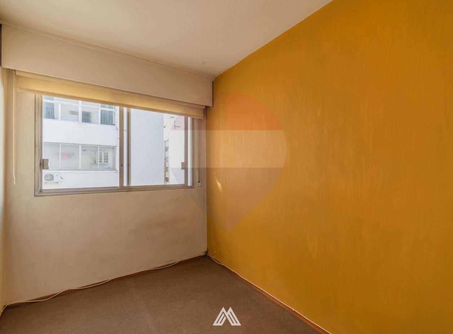 Foto de VENTA POCITOS, 3 dormitorios 3 baños Gge luminoso, imagen 3