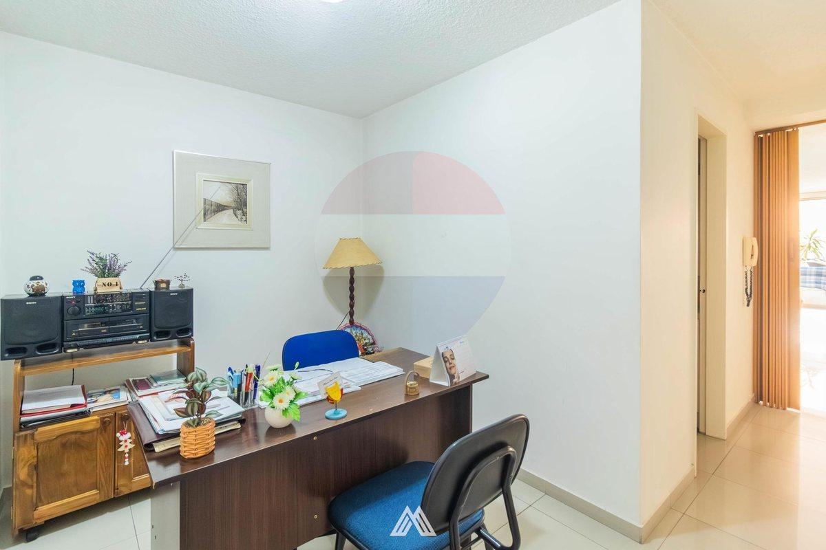 Foto de Se vende oficina en Plaza Cagancha, Torre Libertad, imagen 4
