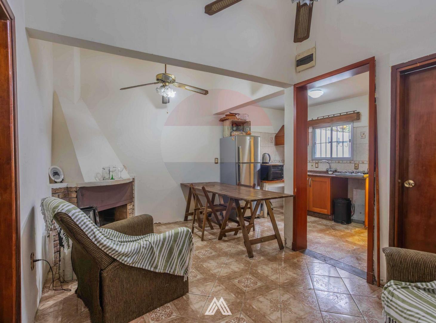 Foto de VENTA CASA 1 O 2 DORMITORIOS PATIO CON PARRILLERO, imagen 1