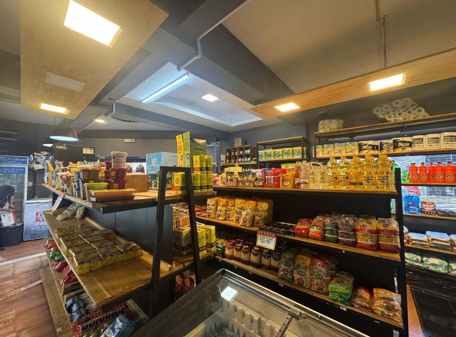 Foto de VENTA LOCAL CORDÓN con renta casi 6%, imagen 1