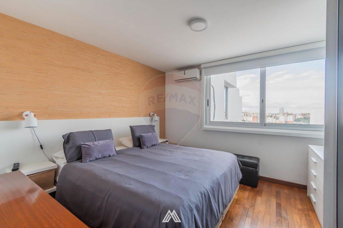 Foto de Venta Penthouse Pocitos 2 dormitorios Garaje Renta, imagen 1