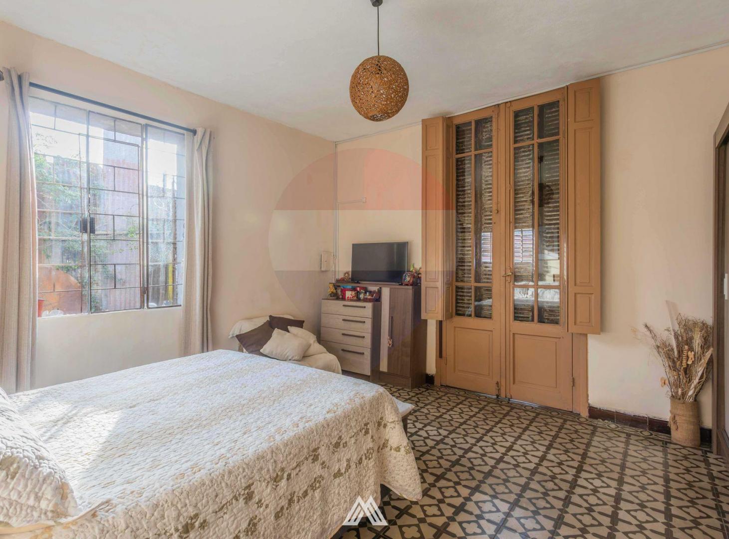 Foto de Venta casa 3 dormitorios en casavalle con cochera, imagen 3