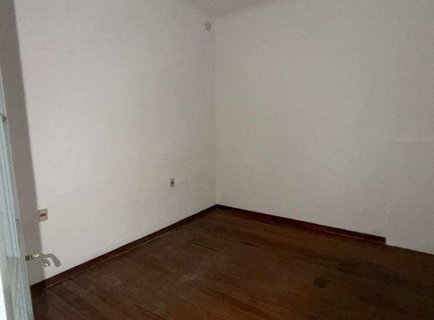 Foto de SE ALQUILA CASA DE UN DORMITORIO EN BELLA VISTA, imagen 5