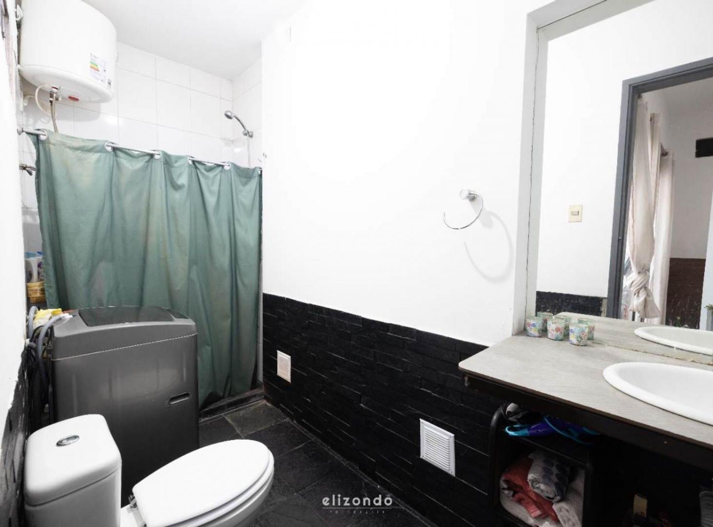 Foto de Venta 2 apartamentos Brazo Oriental con Patio, imagen 2