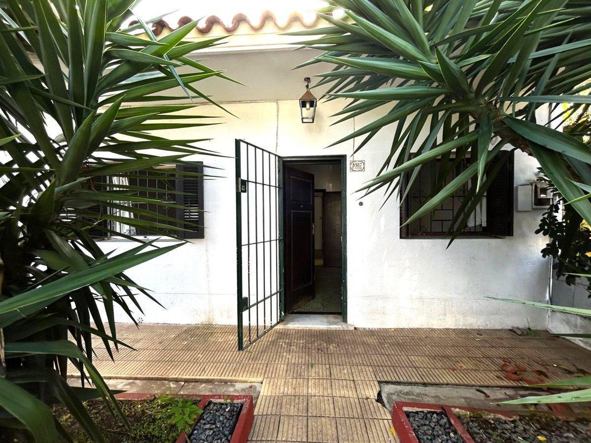 Foto de Alquiler casa 2 dormitorios-Patio-Jardin- Union, imagen 1