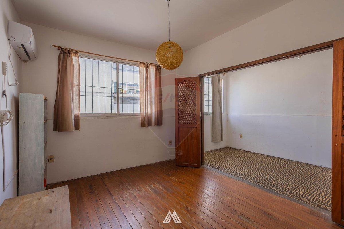Foto de VENTA PARQUE BATLLE - CASA CON 3 APTOS RENTADOS, imagen 5