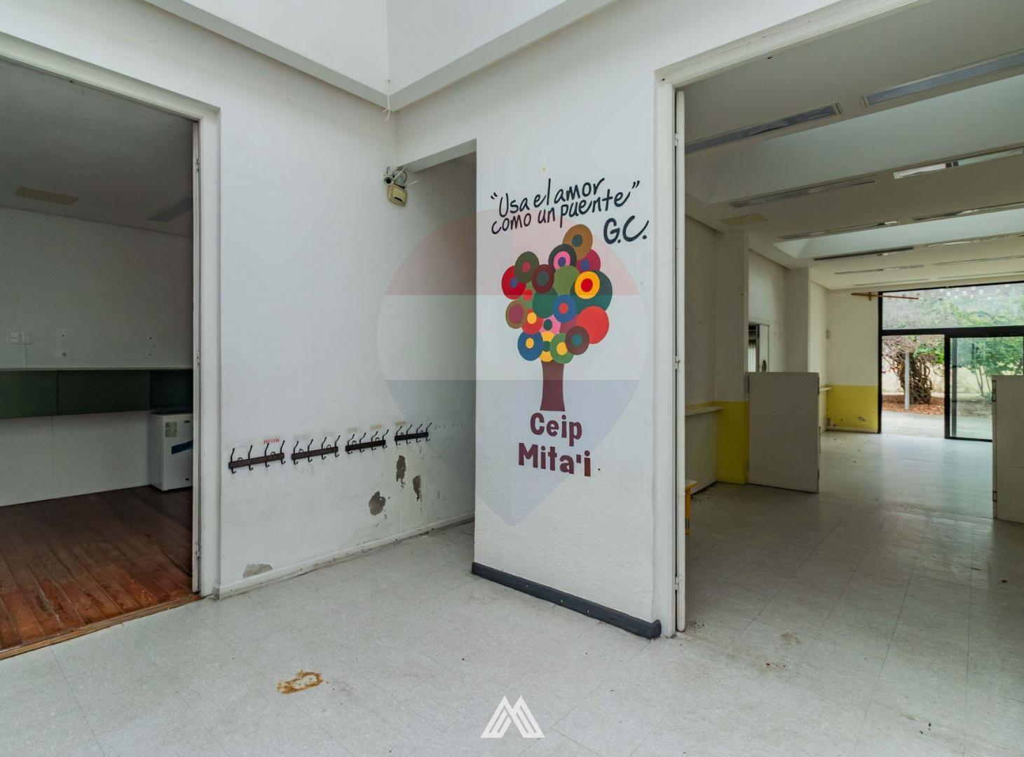 Foto de VENTA CASA PU. CON GARAJE Y FONDO, PARQUE BATLLE, imagen 2