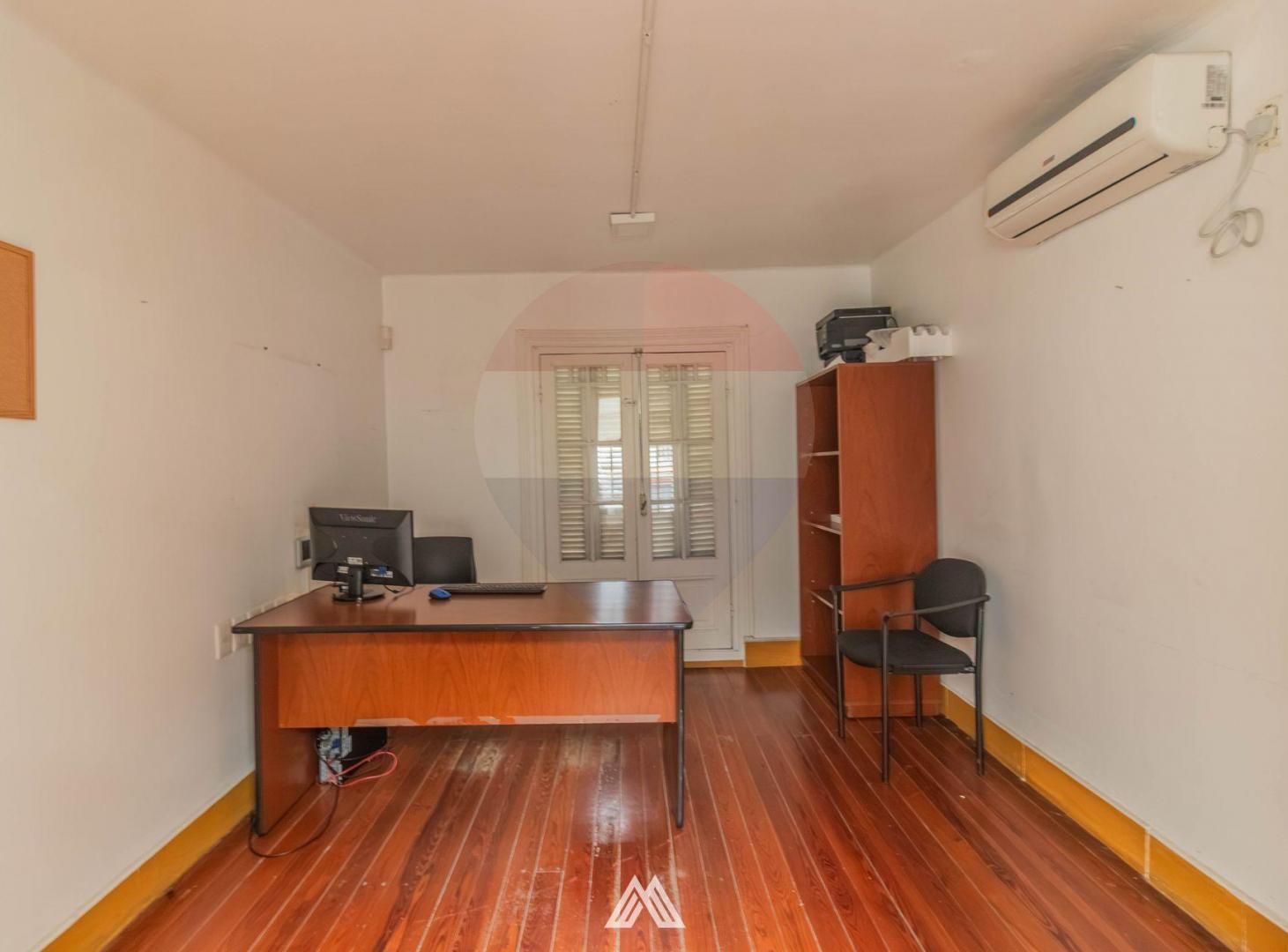 Foto de VENTA CASA PU. CON GARAJE Y FONDO, PARQUE BATLLE, imagen 5