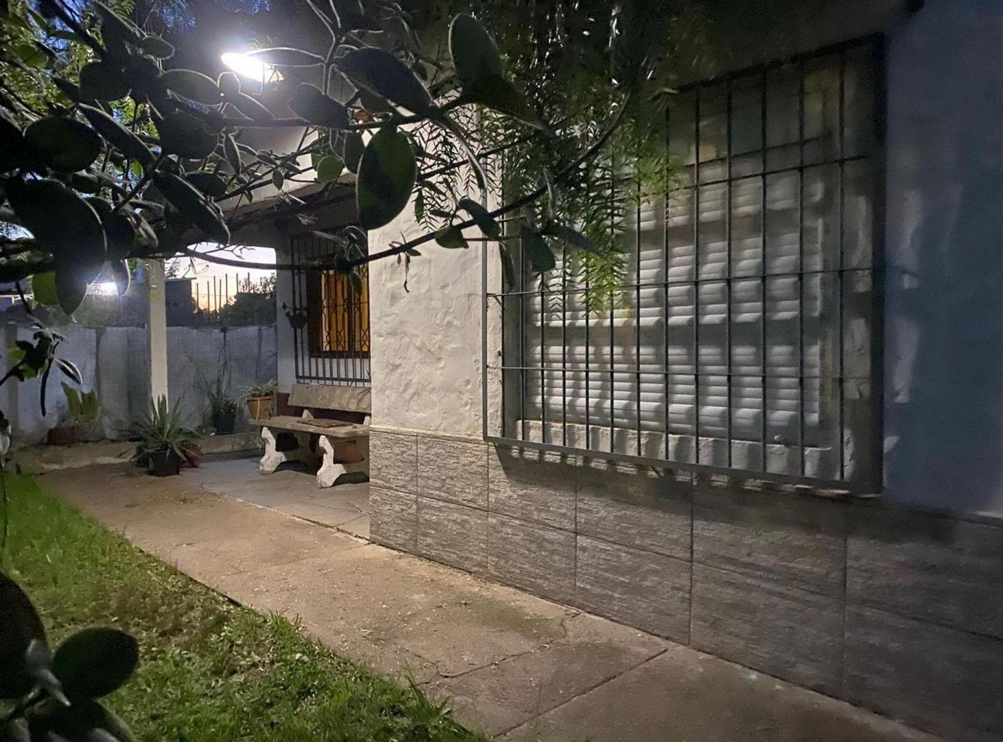Foto de VENTA CASA DOS DORMITORIOS MAS BARBACOA SAN LUIS, imagen 1
