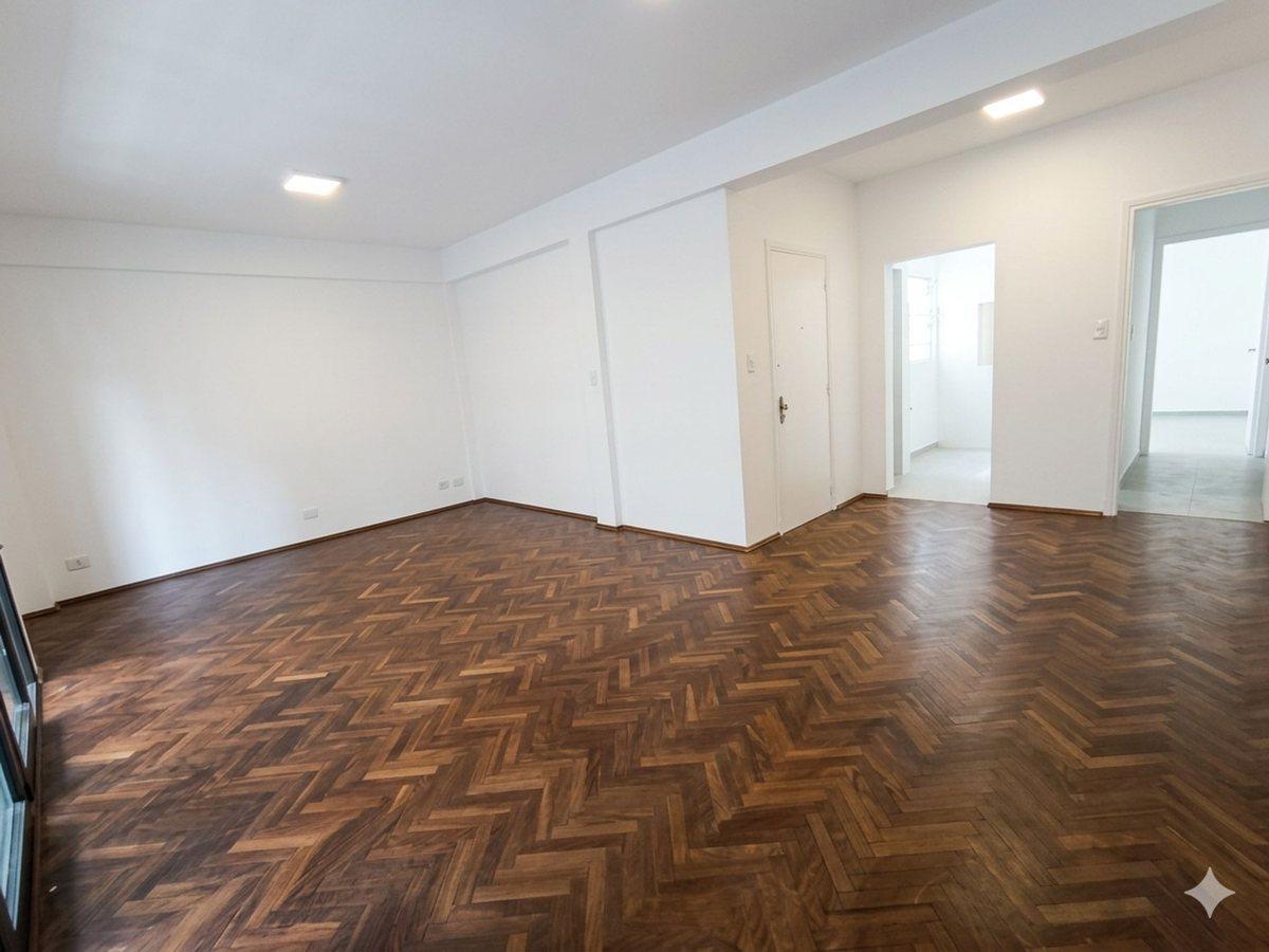 Foto de Vendo Apartamento 3 dormitorios Barrio Sur, imagen 2
