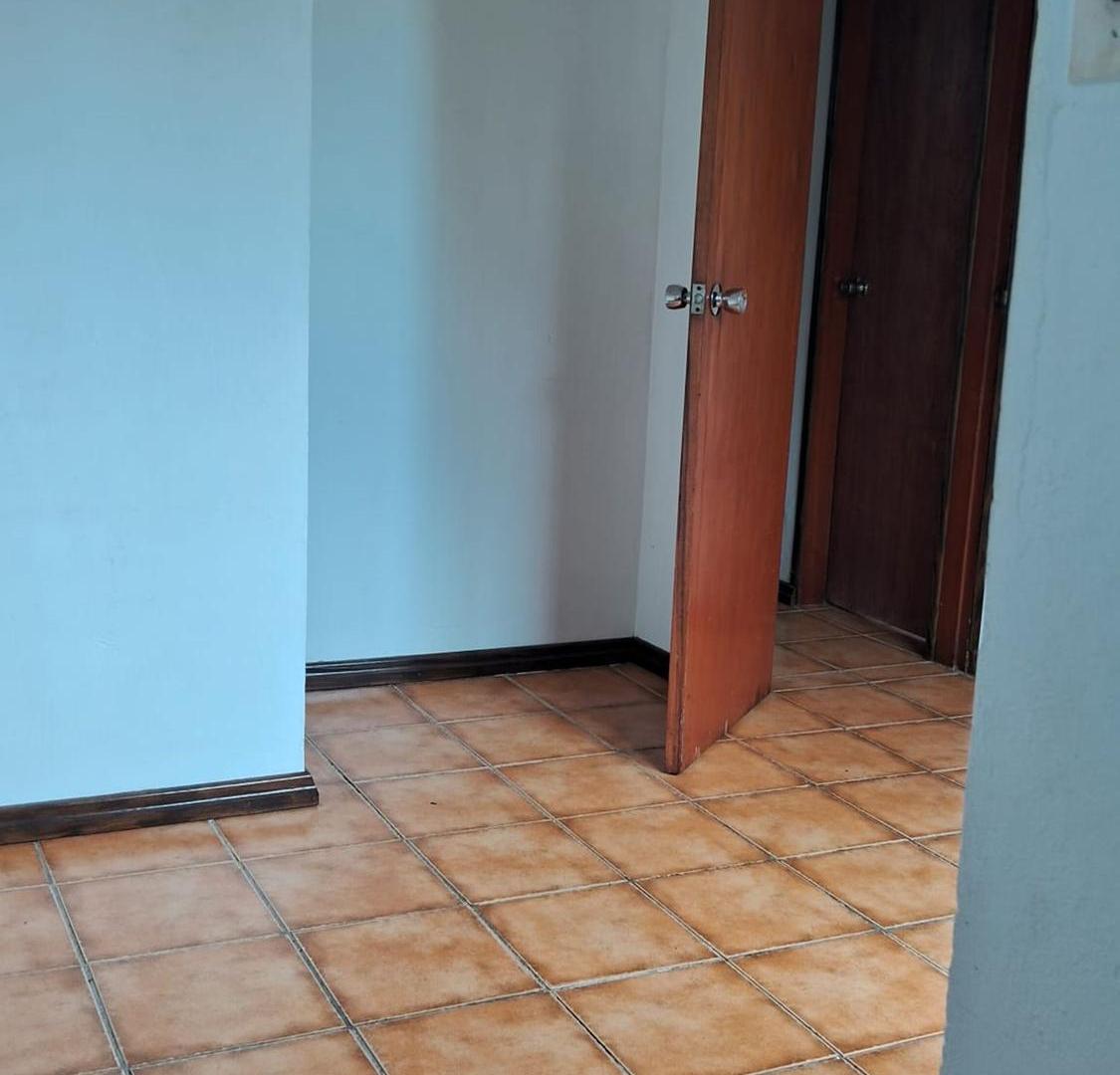 Foto de Alquiler, dos dormitorios en el Cerro, imagen 4