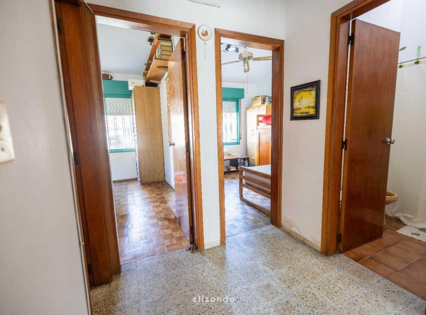 Foto de Venta Casa Ituzaingó 3 dormitorios Cochera x2, imagen 4