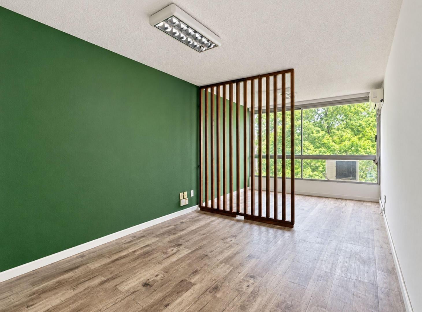 Foto de Venta Oficina / Consultorio Centro Plaza Cagancha, imagen 1