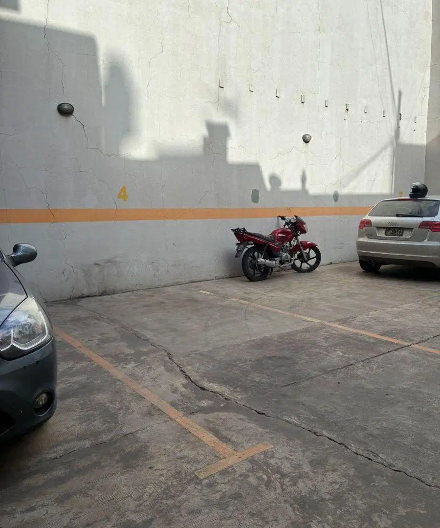 Cochera fija descubierta 2
