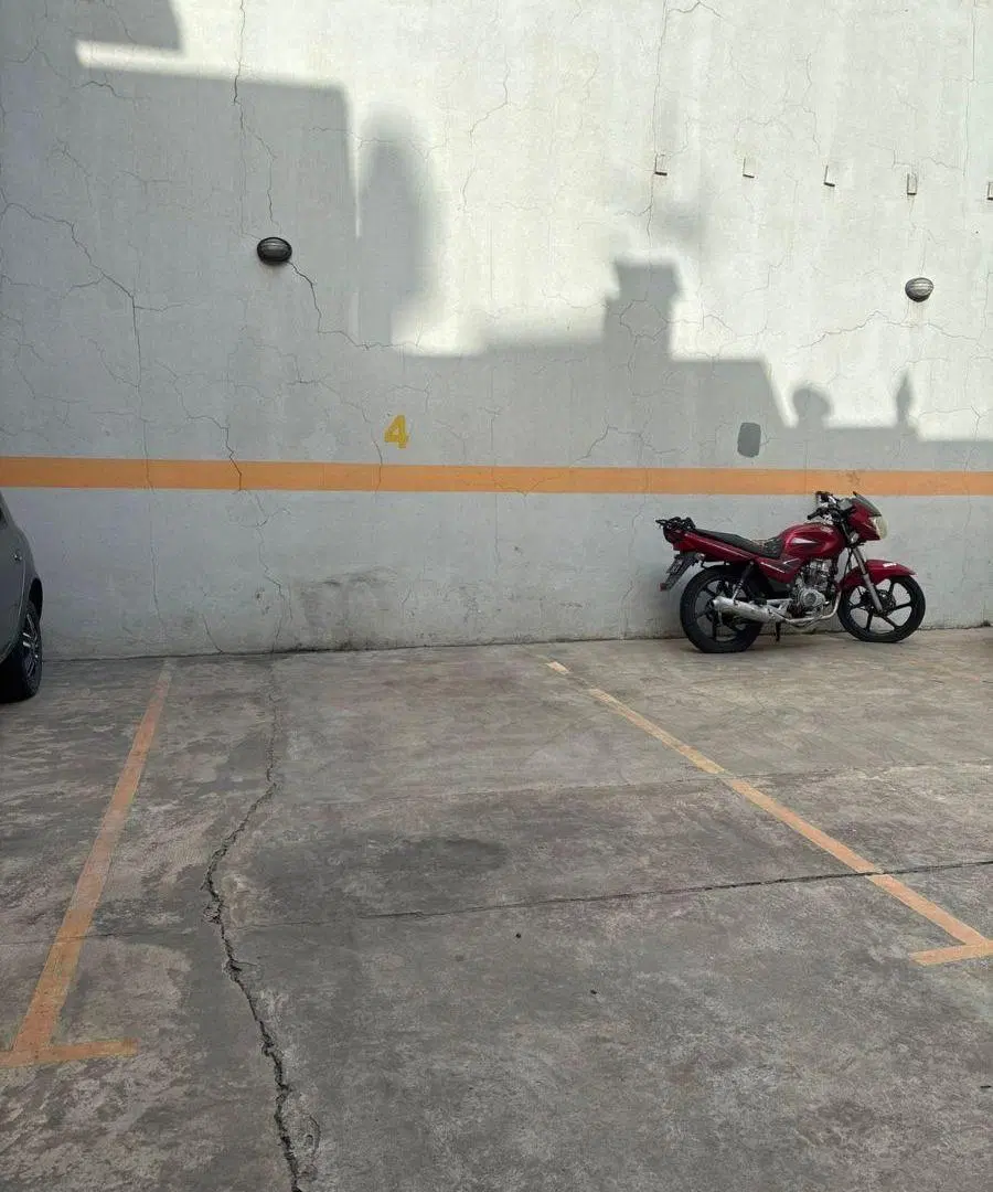 Cochera fija descubierta 5