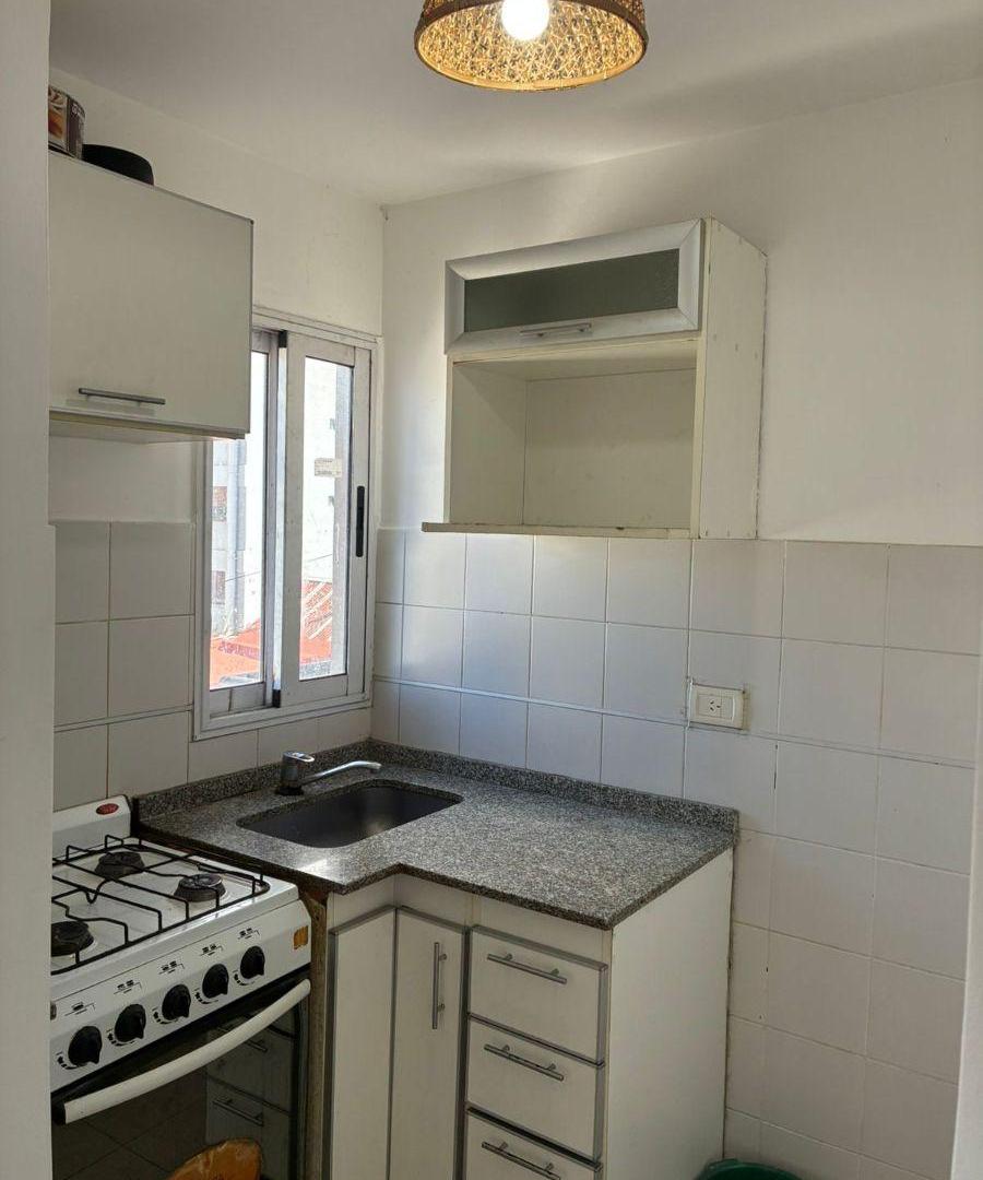 Foto de Monoambiente muy luminoso-Pasco 1225-piso 3°-apto profesional, imagen 3
