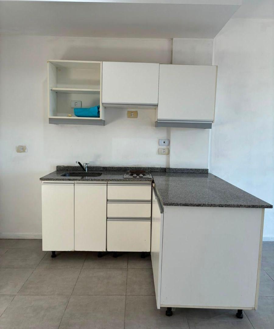 Foto de Monoambiente con vista abierta-muy luminoso, imagen 2