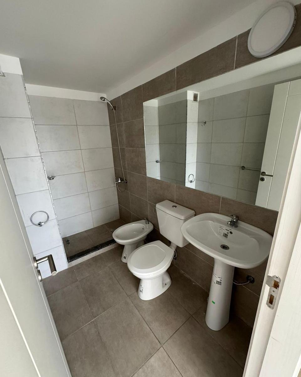 Venta DEPARTAMENTO en Edificio Giberti Barrio General Paz , calle Lima