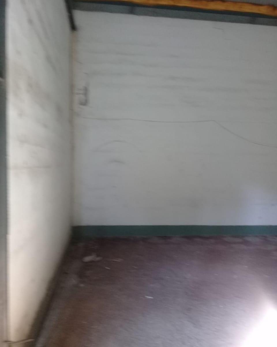 Venta Galpon en Barrio Kennedy, Calle Rimini 3