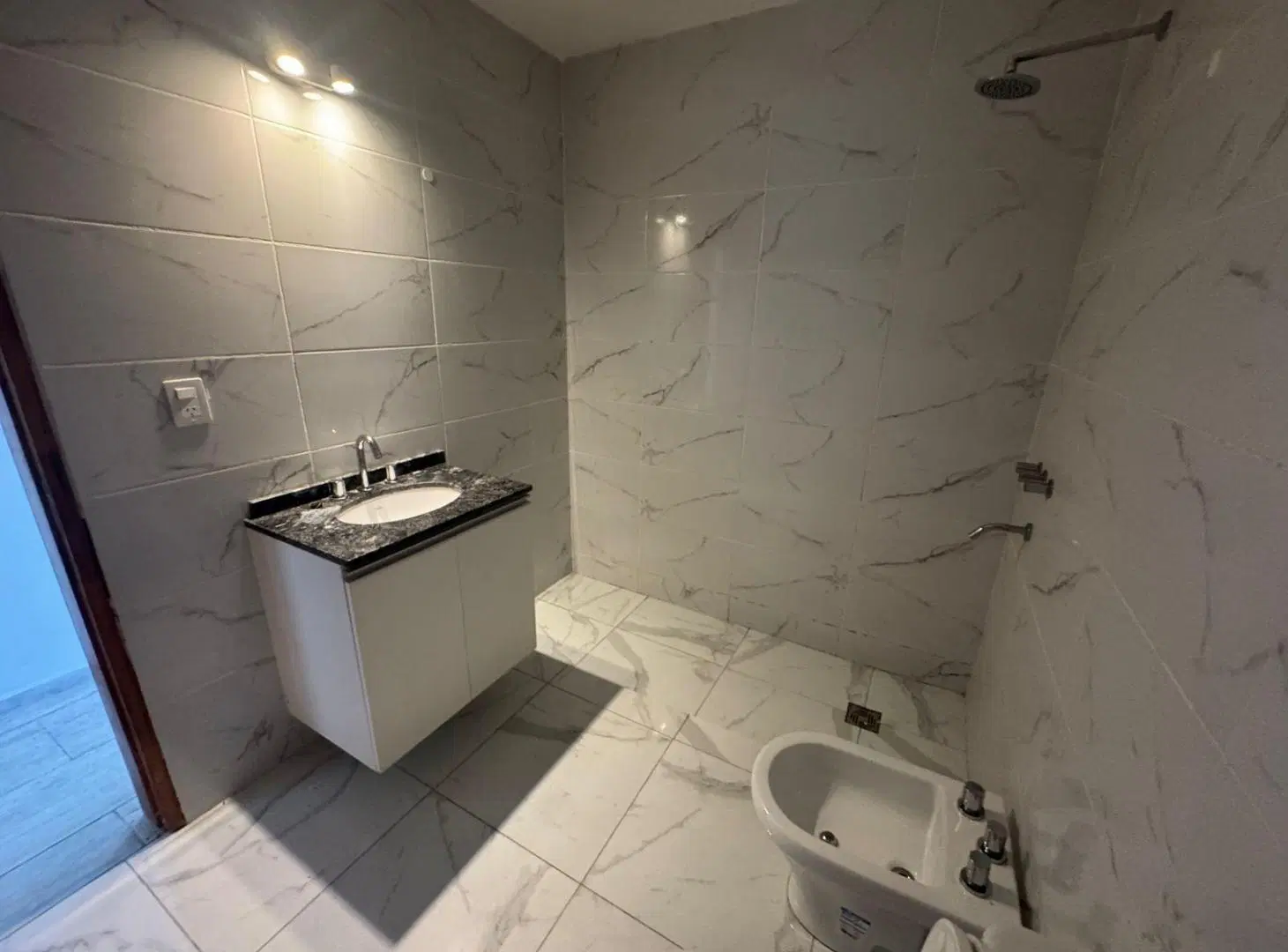 VENTA DÚPLEX EN BARRIO SAN IGNACIO 2