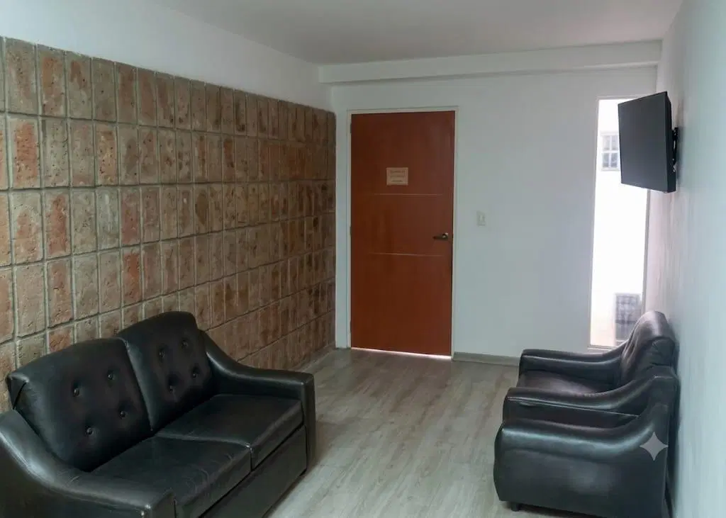 VENTA CASA EN LOS NARANJOS 1