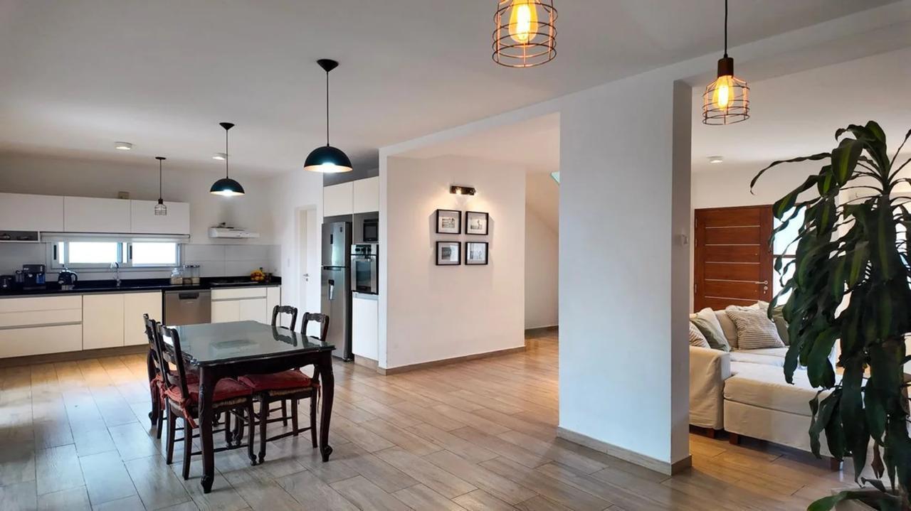 Foto de VENTA CASA 3 DORMITORIOS EN TEJAS 4 MALAGUEÑO, imagen 4