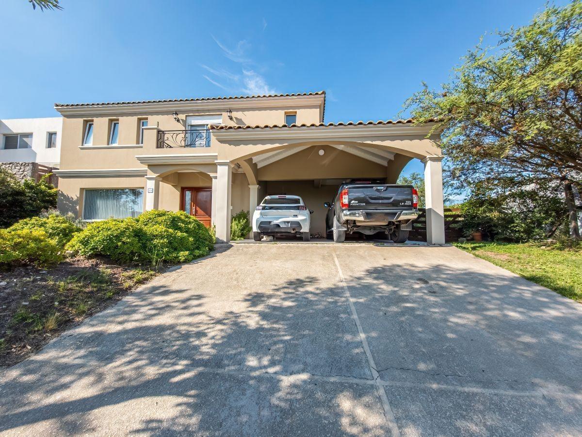 Foto de VENTA CASA 3 DORMITORIOS EN ESTANCIA Q2 MENDIOLAZA, imagen 1