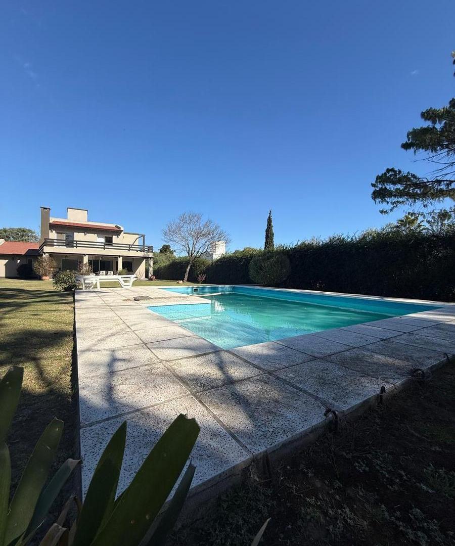 Foto de VENTA CASA 5 DORMITORIOS EN LA HERRADURA VILLA ALLENDE, imagen 3