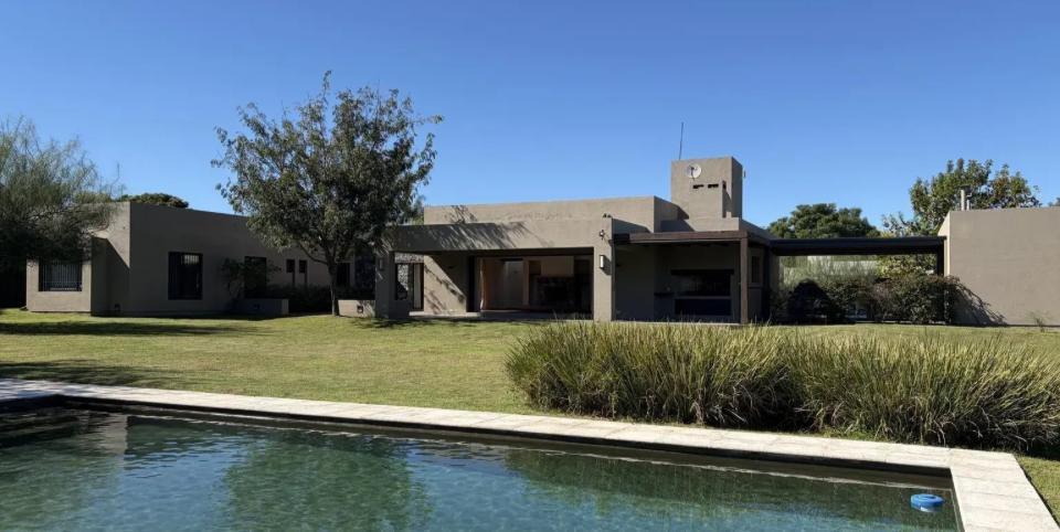 Foto de VENTA CASA DE CATEGORÍA EN LA SERENA MENDIOLAZA, imagen 2