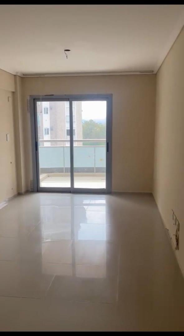 Foto de ALQUILER DEPARTAMENTO CON COCHERA EN ALTOS DE VILLASOL TORRE TRONADOR, imagen 4