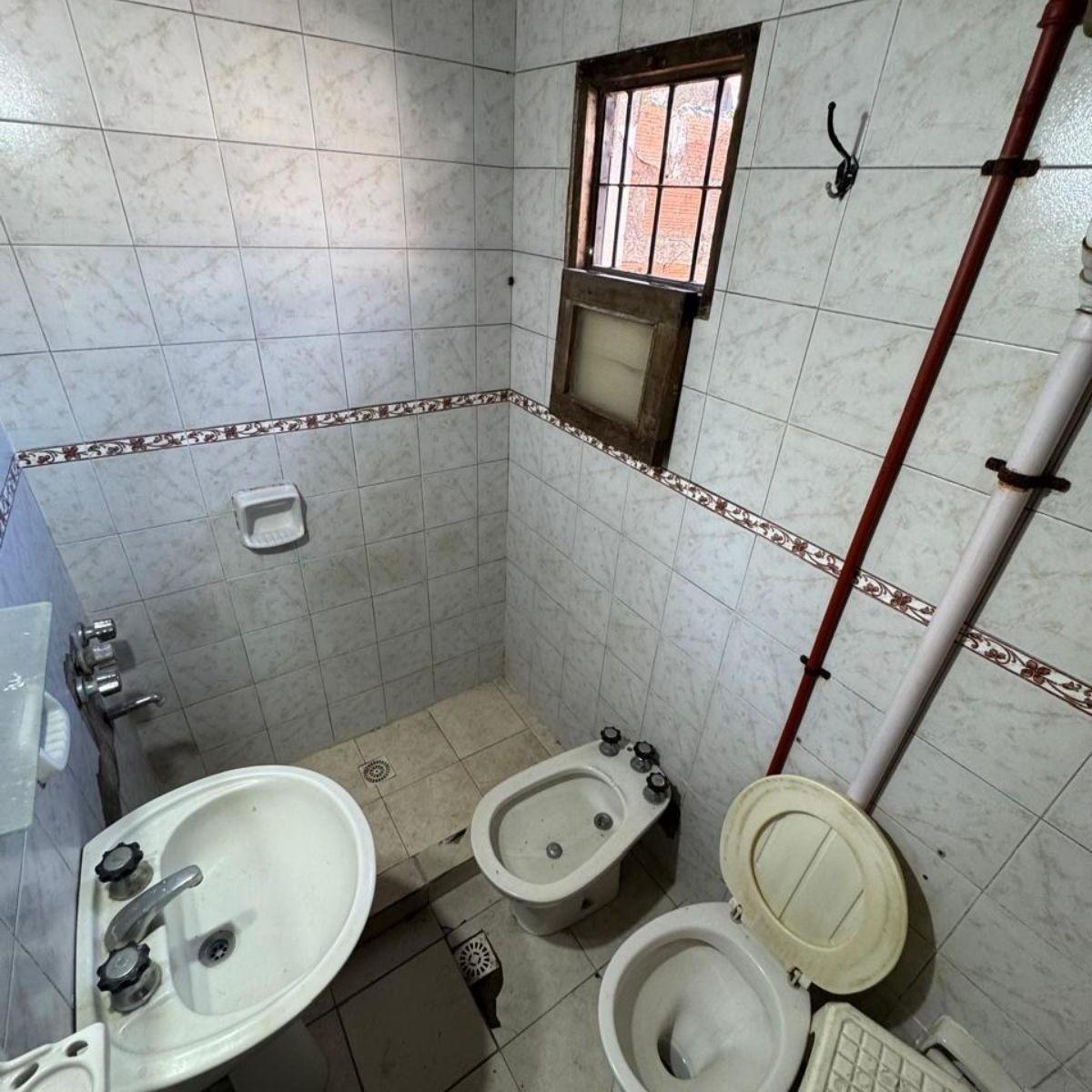 Casa 3 Amb en Venta Barrio Santa Rita 5