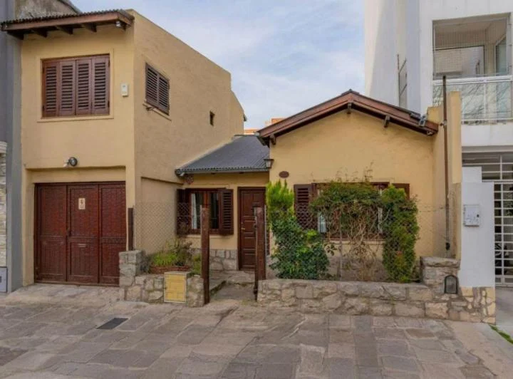 Casa en alquiler por 24 meses. USO PROFESIONAL. 3