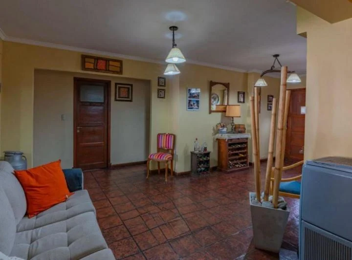 Casa en alquiler por 24 meses. USO PROFESIONAL. 5