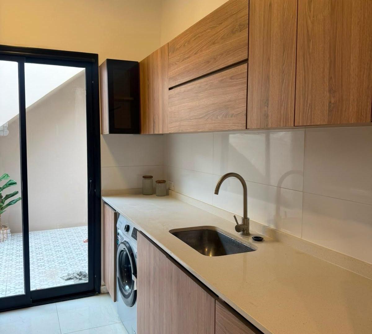 Foto de PH estilo chalet de 4 amb con garage, recilado a nuevo., imagen 4