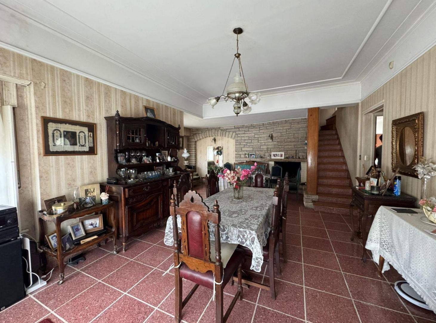 Foto de Casa de 4 ambientes mas dependencia en lo mejor del barrio Stella Maris., imagen 1