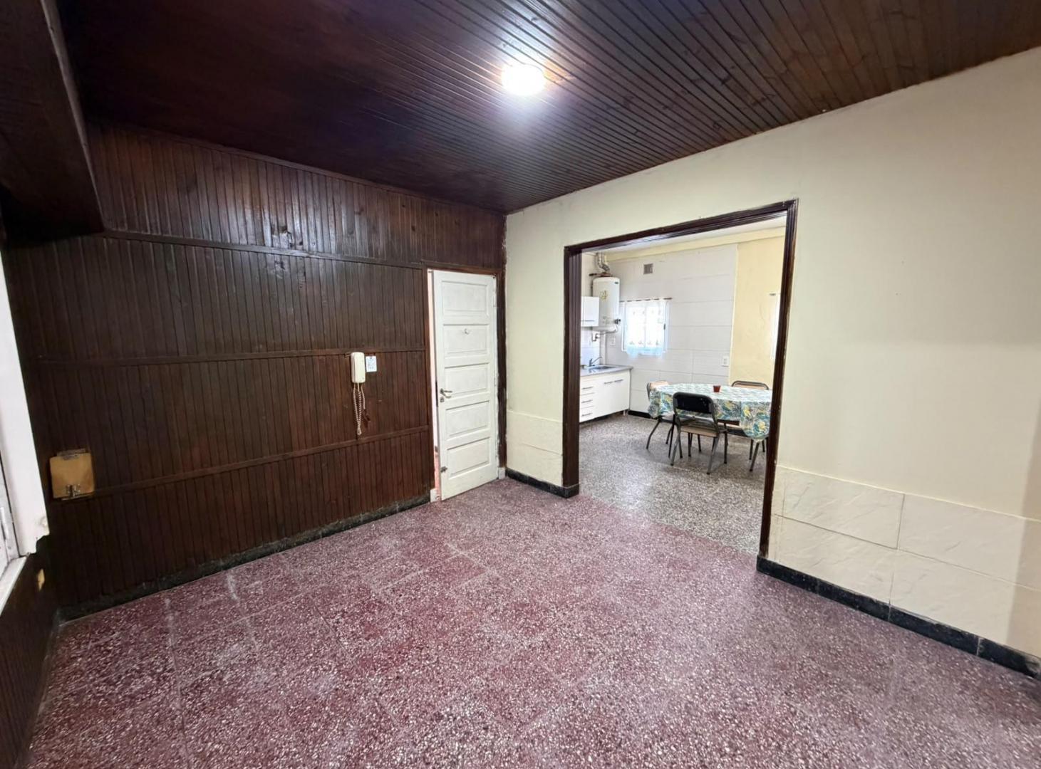 Foto de PH en alquiler por 24 meses de 3 ambientes con patio., imagen 5