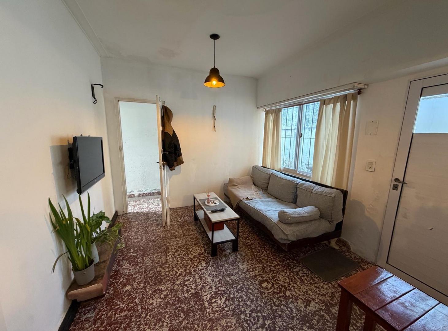 Departamento de 2 amb en faro norte mas depto en planta alta.