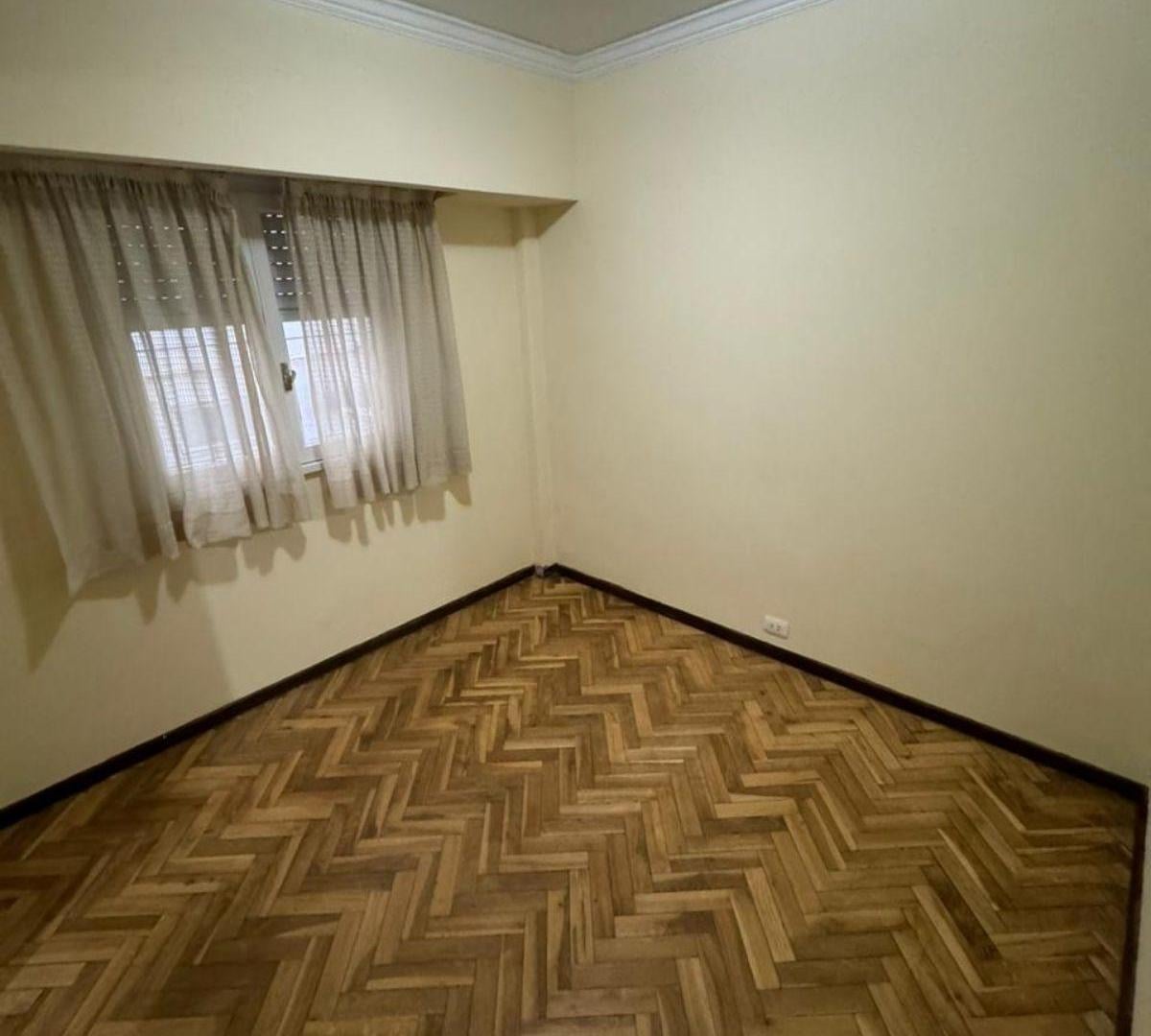 Foto de Departamento en alquiler por 24 meses de 4 amb a metros del mar y el, imagen 2