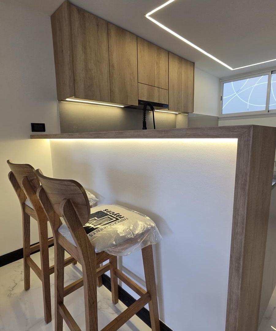 Foto de Departamento de 3 amb con balcon saliente en Plaza Colon., imagen 1