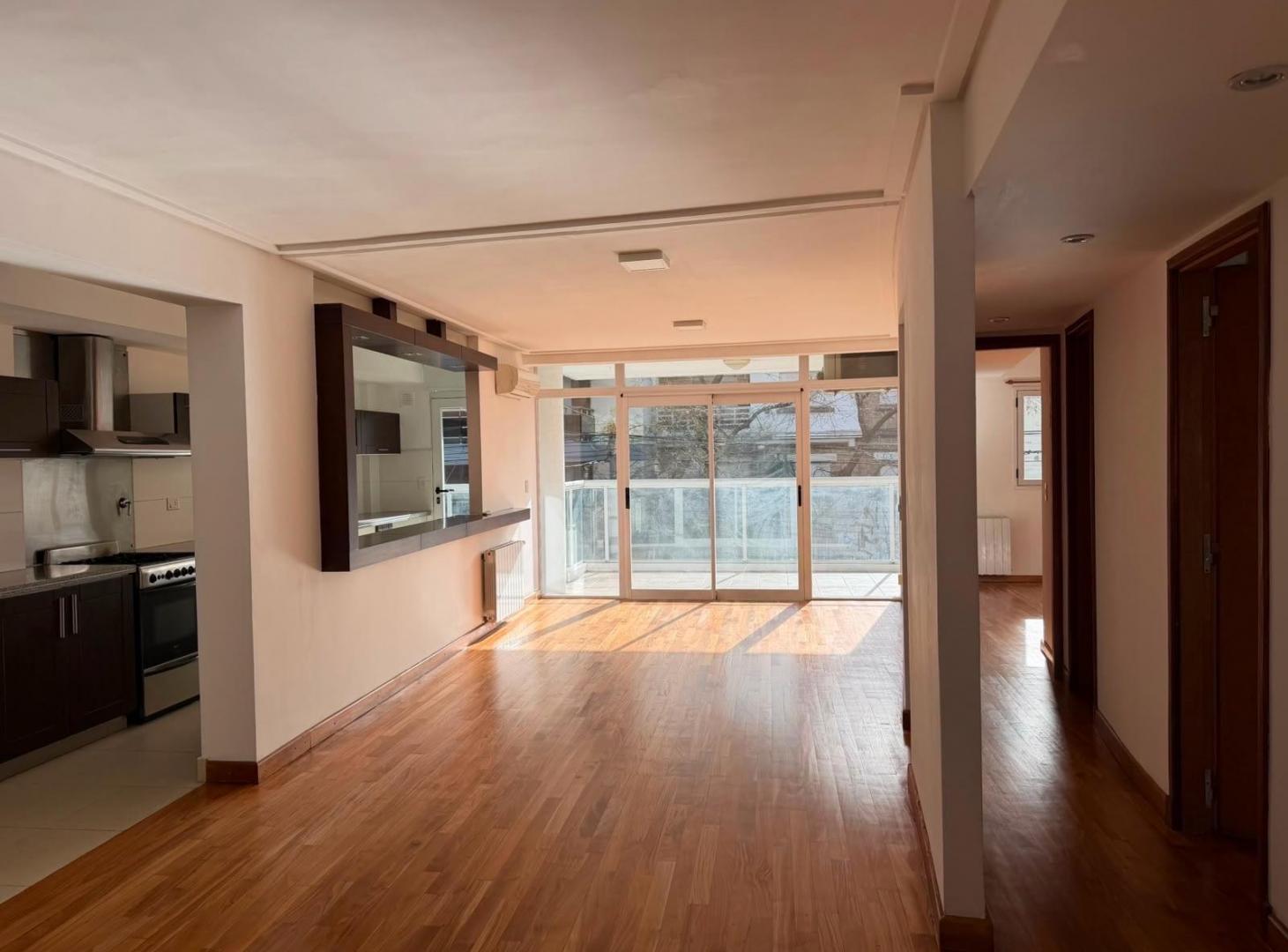 Foto de Semipiso de 3 amb con balcon a la calle. Excelente calidad., imagen 4