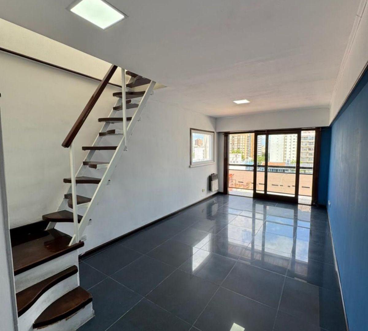 Foto de Departamento en Macrocentro semi-piso tipo duplex, imagen 2