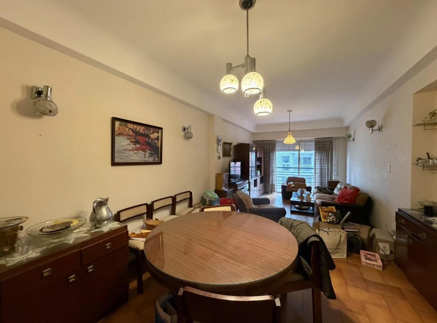 Foto de Departamento de 4 amb mas dep, con balcon a la calle. Cochera y baulera., imagen 1