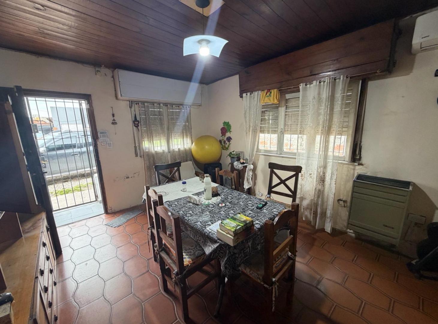 Foto de PH de 3 amb en barrio Lopez de Gomara., imagen 3