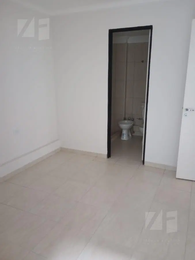 Alquilo 1 dormitorio, a pocos metros del Hospital Municipal de Urgencias 4