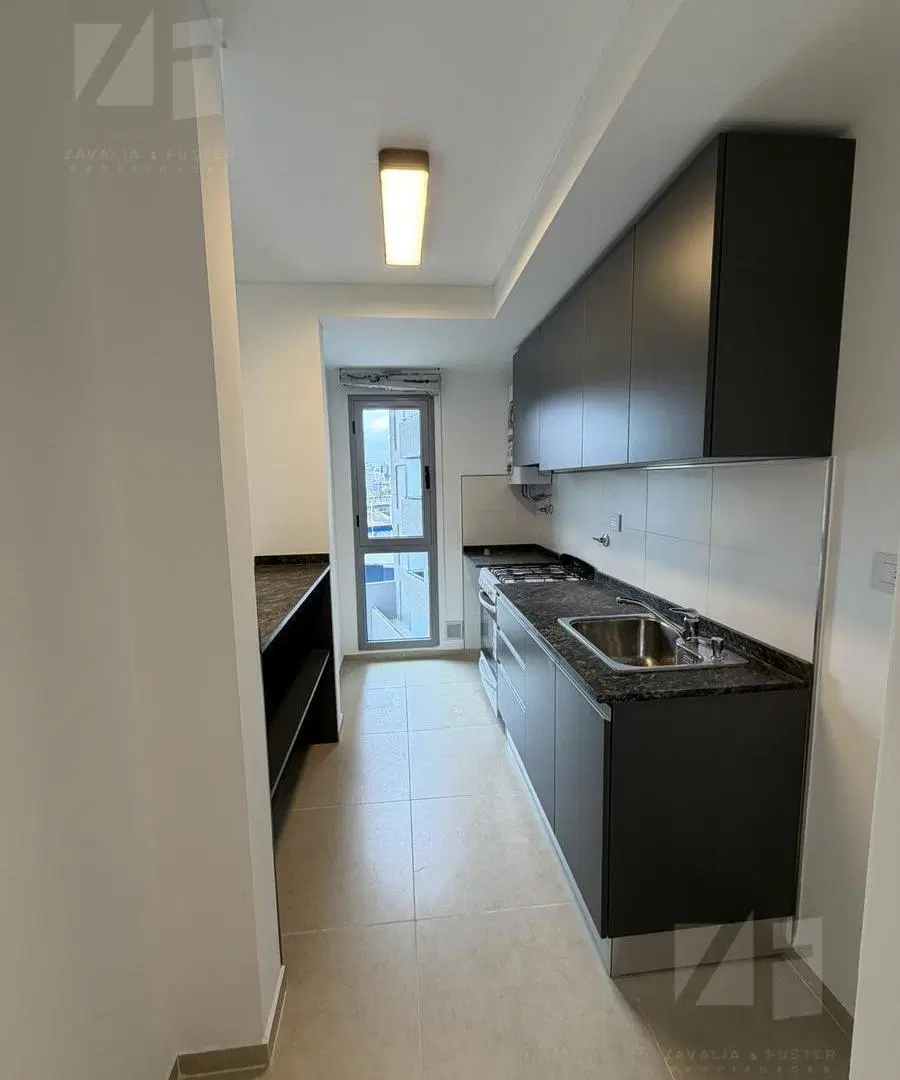 A Estrenar Pilay Torre Futura 21 Un dormitorio balcón amenities $ 620.000.- 5