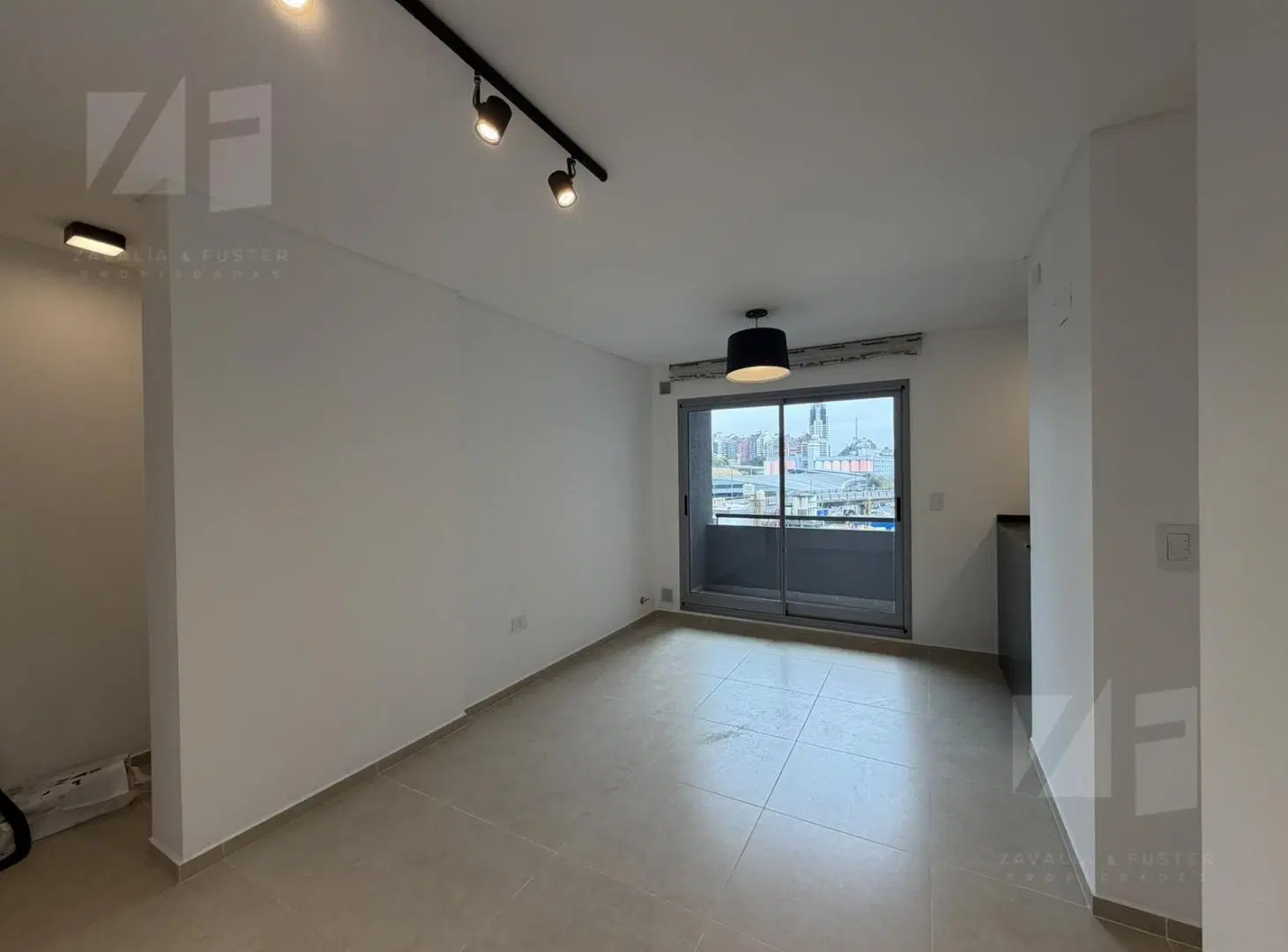 A Estrenar Pilay Torre Futura 21 Un dormitorio balcón amenities $ 620.000.- 4