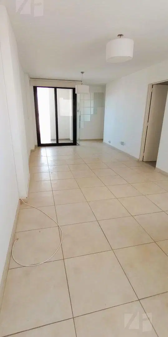 Departamento de 2 dormitorios en venta, con cochera opcional en La Cañada 2