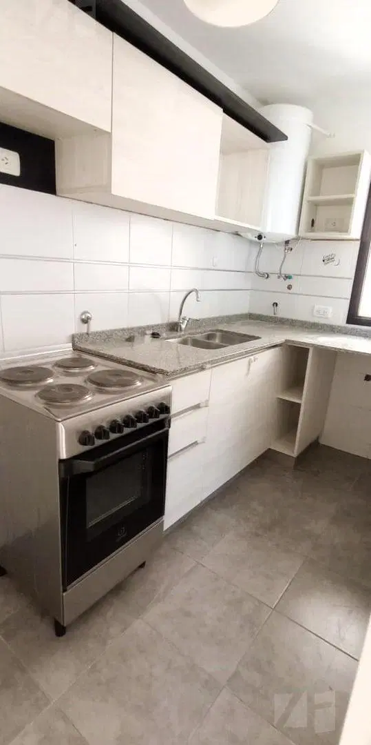 Departamento de 2 dormitorios en venta, con cochera opcional en La Cañada 5