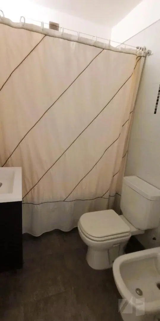 Departamento de 2 dormitorios en venta, con cochera opcional en La Cañada 8