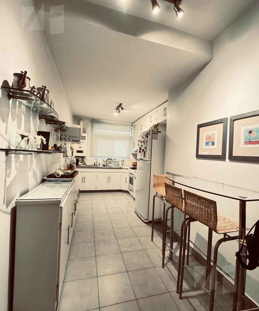 Foto de Departamento de 3 dormitorios externo con balcón cerrado en Zona, imagen 4